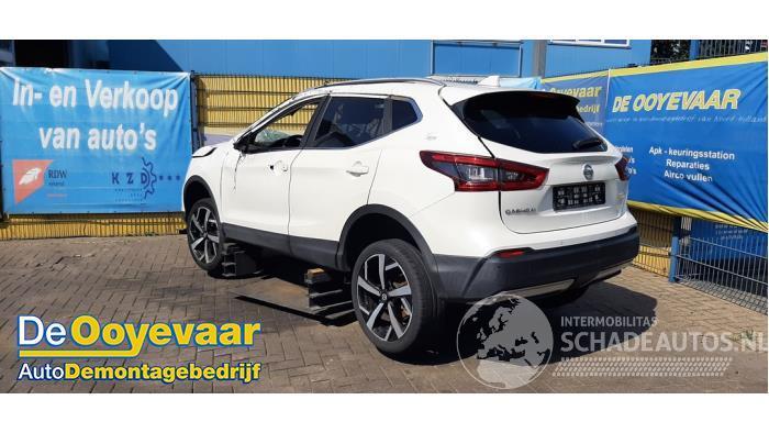 Nissan Qashqai Qashqai (J11), SUV, 2013 / 2021 1.3 DIG-T 140 16V