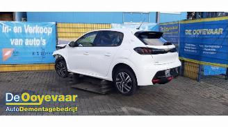 Autoverwertung Peugeot 208 208 II (UB/UH/UP), Hatchback 5-drs, 2019 1.2 Vti 12V PureTech 100 2021/11