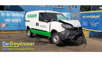 Auto da rottamare Fiat Doblo Doblo Cargo (263), Van, 2010 1.6 D Multijet 2021/10
