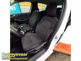 Renault Clio Clio V (RJAB), Hatchback 5-drs, 2019 1.0 TCe 90 12V picture 6