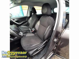 Peugeot 2008 2008 (CU), MPV, 2013 / 2019 1.2 Vti 12V PureTech 82 picture 6
