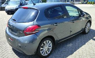Peugeot 208 Peugeot 208 Style picture 7