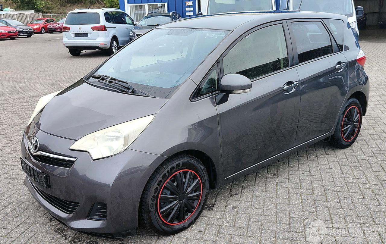 Toyota Verso S Toyota Verso-S Life