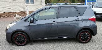 Toyota Verso S Toyota Verso-S Life picture 2