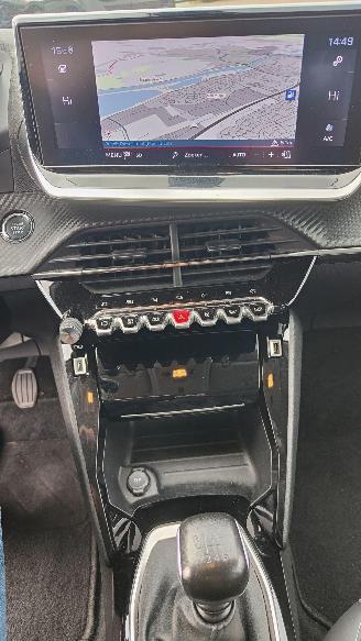 Peugeot 208 Peugeot 208 Allure topgepflegt 61521 km picture 9