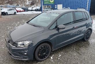 Damaged car Volkswagen Golf Sportsvan Volkswagen Golf Sportsvan VII Join 2018/6