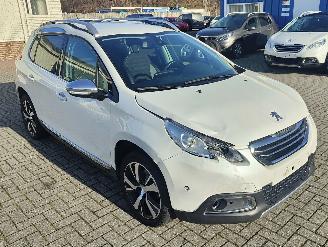 Peugeot 2008 Peugeot 2008 Allure navi 86237 km lichte schade picture 4