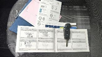 Peugeot 108 Peugeot 108 Allure navi allu camera picture 11