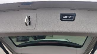 BMW 3-serie BMW 318 3 Touring 318 i Sport Line picture 8