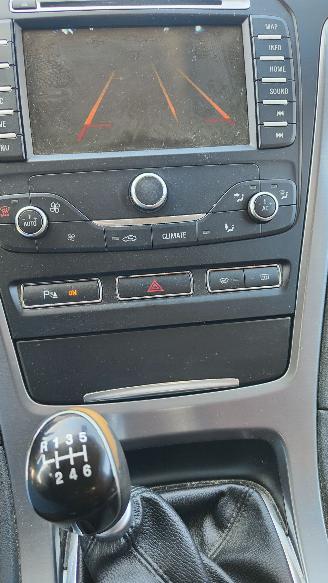 Ford Mondeo Ford Mondeo 2,0TDCi 100kW DPF Titanium S picture 11