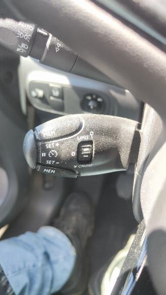 Citroën C3 Citroën C3 Shine pano navi ruckfahrcamera picture 14