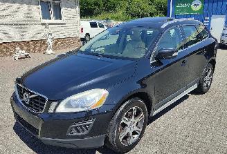 krockskadad bil auto Volvo Xc-60 Volvo XC60 Summum leder panodak full options 2011/3