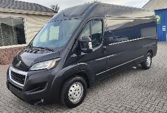 ocasión vehículos comerciales Peugeot Boxer PEUGEOT Boxer  hoog dak 435 L3H2 Asfalt BlueHDi 2020/10