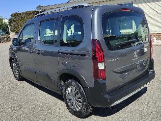 Peugeot Rifter Peugeot Rifter Allure in topstaat dealer onderhouden picture 3