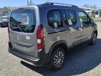 Peugeot Rifter Peugeot Rifter Allure in topstaat dealer onderhouden picture 4