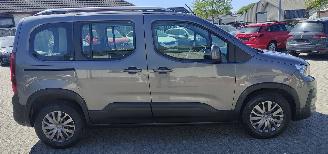 Peugeot Rifter Peugeot Rifter Allure in topstaat dealer onderhouden picture 5