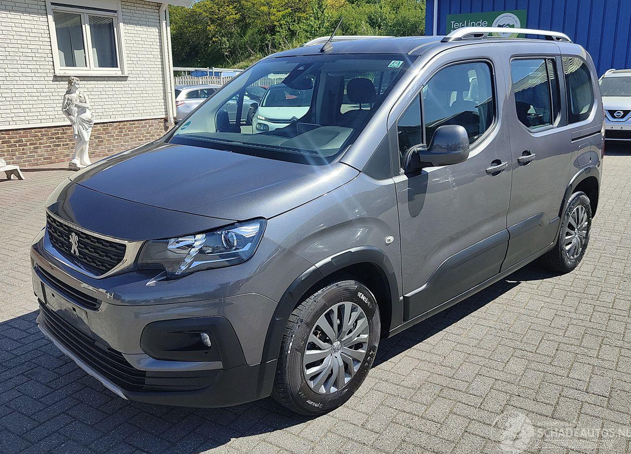 Peugeot Rifter Peugeot Rifter Allure in topstaat dealer onderhouden