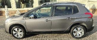 Peugeot 2008 PEUGEOT 2008 Style – klimaatregeling, navigatie picture 2