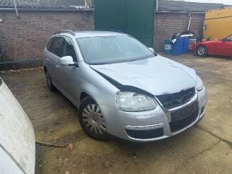 Volkswagen Golf 1.9 tdi picture 4