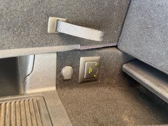 Volkswagen Touran 1.2 TSI 7 Persoons picture 19