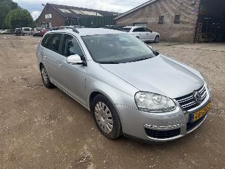 Coche accidentado Volkswagen Golf  2008/8
