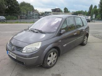 Renault Scenic  picture 2