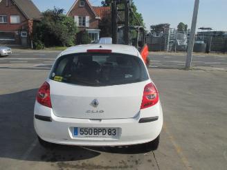 Renault Clio  picture 5