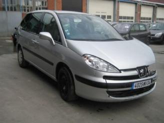 uszkodzony samochody osobowe Peugeot 807  2006/8