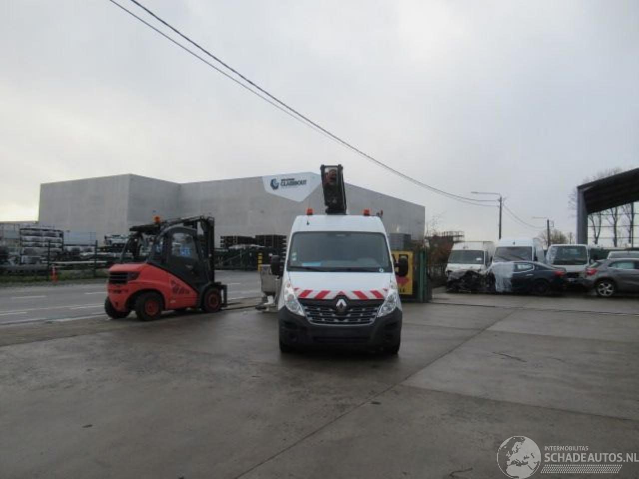 Renault Master HOOGTEWERKER