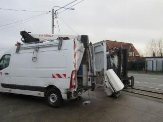 Renault Master HOOGTEWERKER picture 4