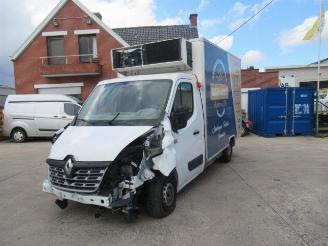 dommages fourgonnettes/vécules utilitaires Renault Master  2018/10
