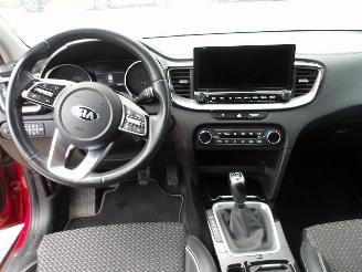 Kia Xceed  picture 18