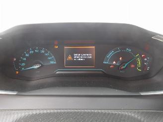 Peugeot 208  picture 24