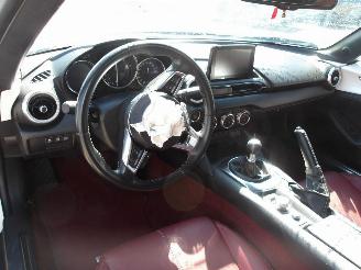 Mazda MX-5  picture 2