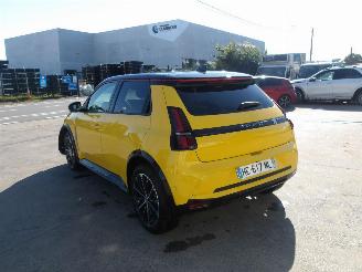 Renault 5 ICONIC CINQ picture 8