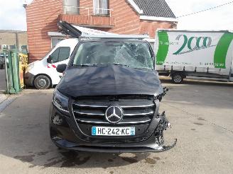 Mercedes Vito 114 picture 9