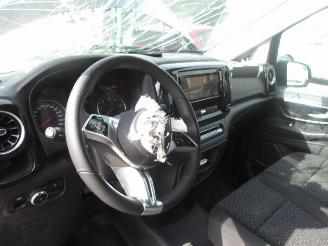 Mercedes Vito 114 picture 25