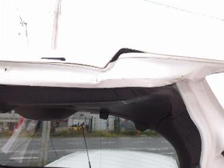 Peugeot 208 STYLE picture 15
