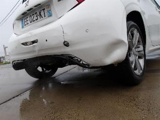 Peugeot 208 STYLE picture 13