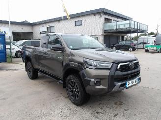 Toyota Hilux INVINCIBLE picture 4