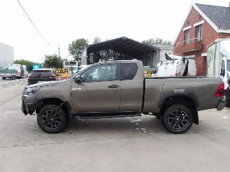 Toyota Hilux INVINCIBLE picture 9
