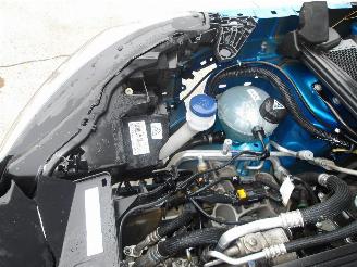 Peugeot 2008 GT picture 17