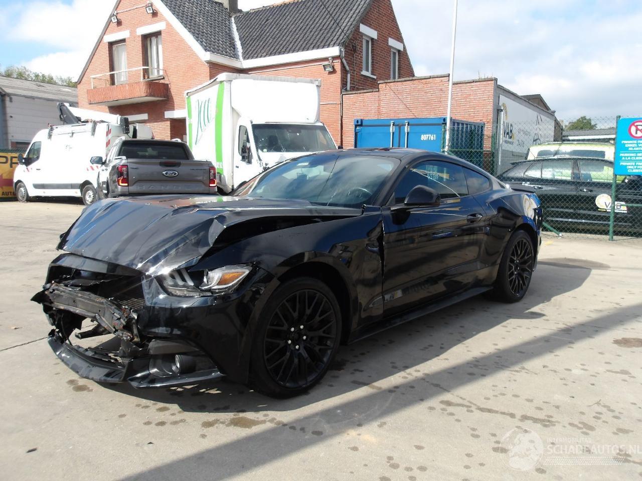 Ford Mustang 