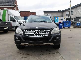 Mercedes ML  picture 3