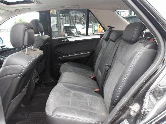 Mercedes ML  picture 20