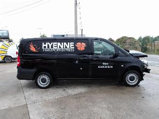 Mercedes Vito 114 picture 4