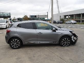 Renault Clio  picture 5