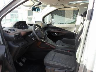 Peugeot Rifter GT -LINE picture 19