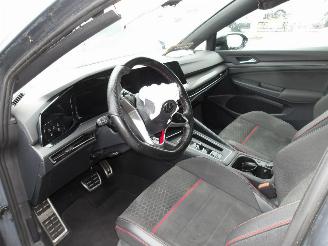 Volkswagen Golf GTI picture 20