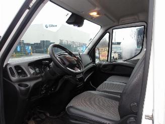 Iveco Daily 35 S16 picture 14